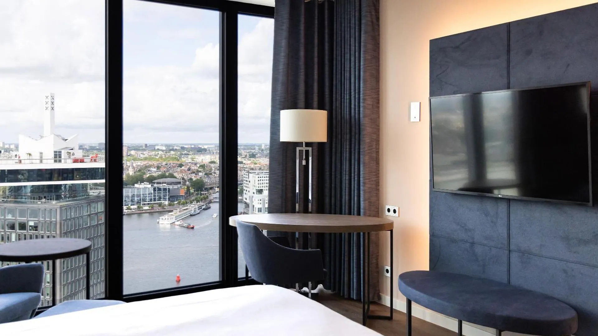 Maritim Hotel Amsterdam 0*,